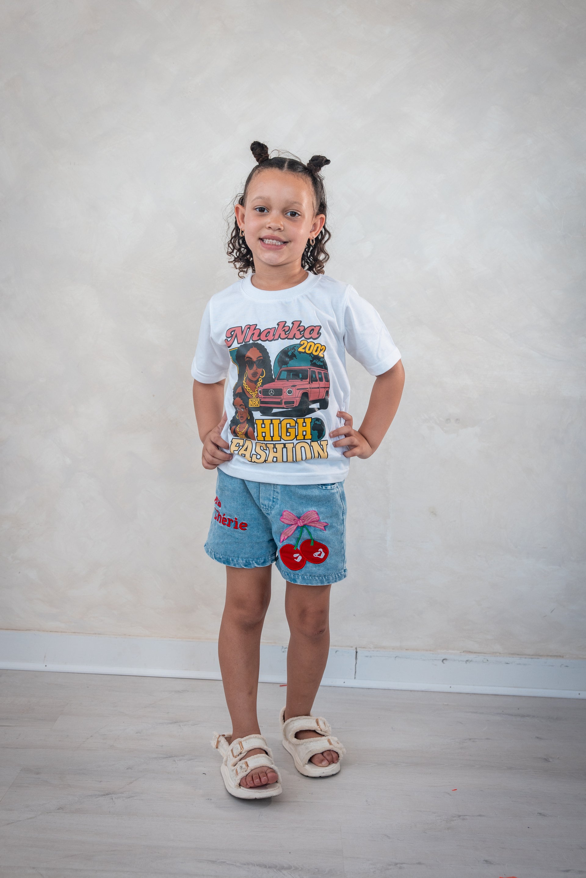 HIGH FASHION TEE